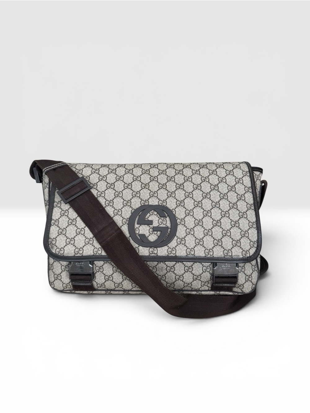 Gucci Interocking GG Supreme Messenger Bag with Brown Strap